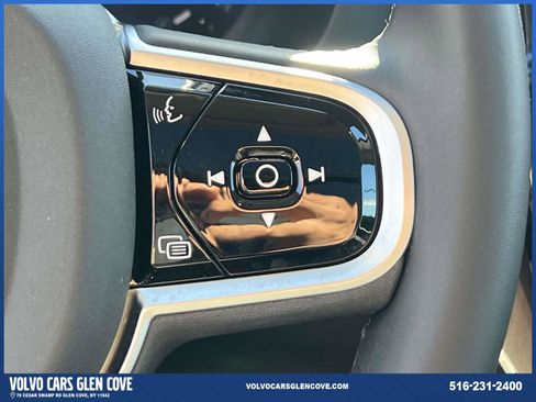 Used 2026 Volvo XC60 B5 Core w/ Climate Package image 22