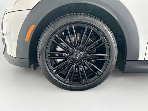 Certified 2024 MINI Cooper S FWD image 27