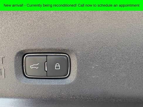 Used 2025 Ford Expedition Active AWD/4WD image 9