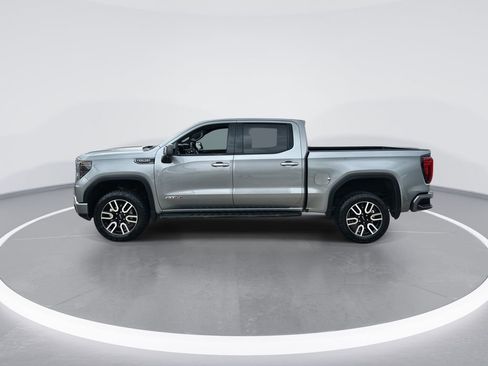 Used 2024 GMC Sierra 1500 AT4 w/ Technology Package image 5