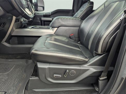 Used 2018 Ford F350 Platinum w/ Platinum Ultimate Package image 15