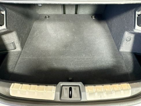 Certified 2021 Porsche Taycan 4S w/ Premium Package image 22