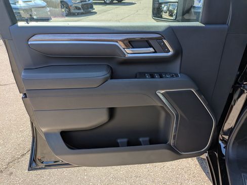 New 2026 Chevrolet Silverado 2500 LT image 7