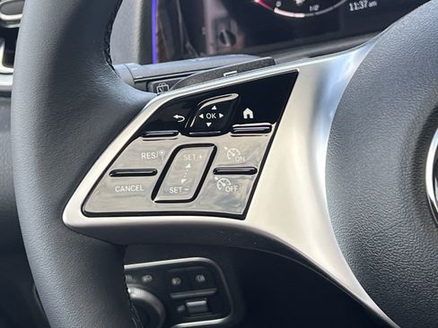 Certified 2025 Mercedes-Benz GLB 250 image 31