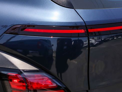 New 2026 Hyundai Kona SE FWD image 9