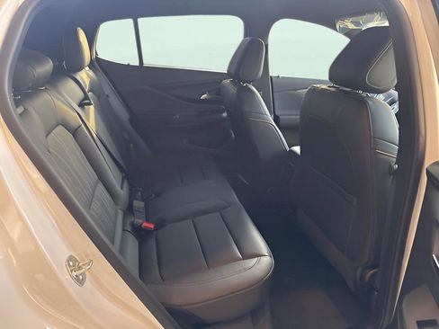 New 2026 Buick Envista Avenir image 18