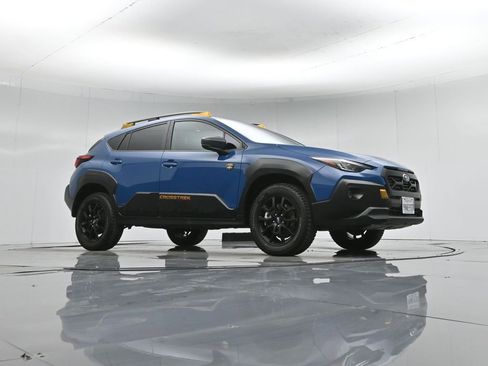 Used 2024 Subaru Crosstrek 2.5i Wilderness w/ Crosstrek Mirror Package image 4