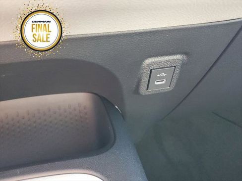 Certified 2025 Toyota Corolla LE image 28