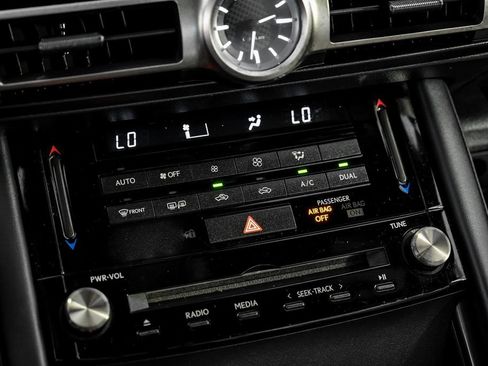 Used 2022 Lexus IS 350 F Sport RWD image 26