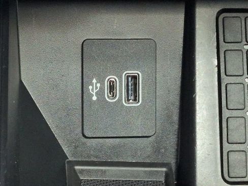 Certified 2025 Ford F150 Raptor AWD/4WD image 24