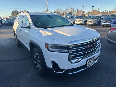 Used 2023 GMC Acadia SLT image 6