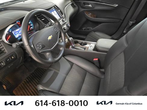 Used 2015 Chevrolet Impala LT w/ Convenience Package FWD image 17
