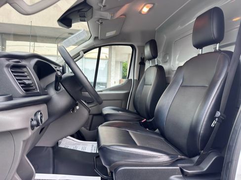 Used 2020 Ford Transit 250 Low Roof AWD image 15