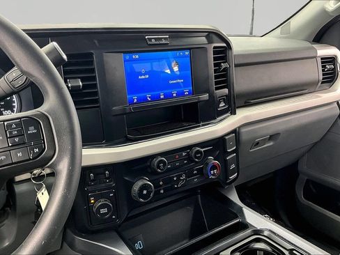 Certified 2025 Ford F350 XLT w/ FX4 Off-Road Package AWD/4WD image 6