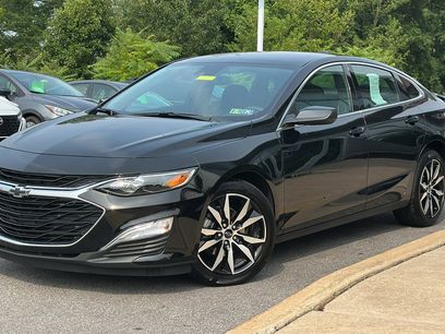 Used 2025 Chevrolet Malibu RS w/ LPO, Floor Liner Package