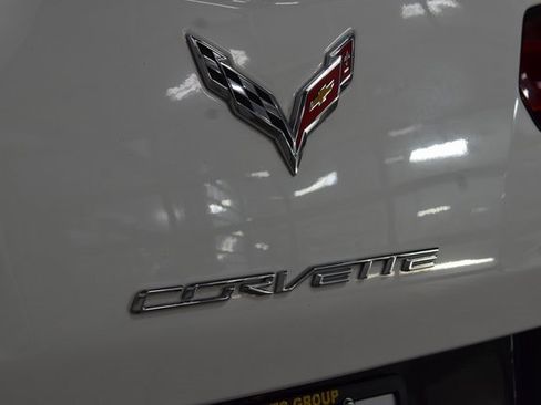 Used 2017 Chevrolet Corvette Stingray Coupe w/ 1LT image 23