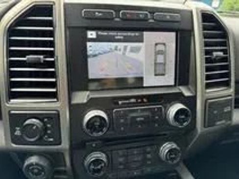 Used 2018 Ford F150 Platinum w/ Equipment Group 701A Luxury AWD/4WD image 20
