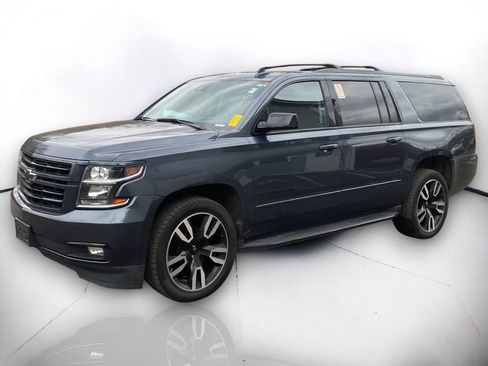 Used 2020 Chevrolet Suburban Premier AWD/4WD image 2