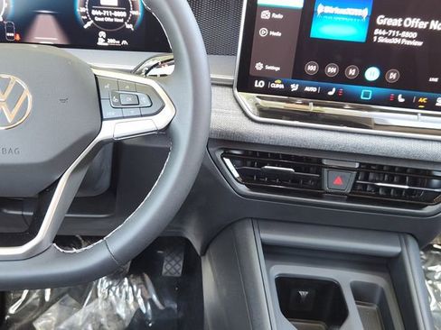 New 2025 Volkswagen Tiguan S image 28
