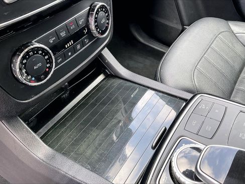 Used 2017 Mercedes-Benz GLS 450 4MATIC w/ Premium Package image 15