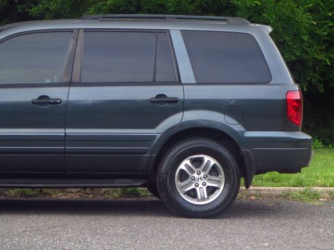 Used 2004 Honda Pilot EX image 24