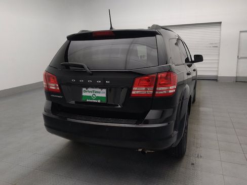 Used 2020 Dodge Journey SE w/ SE Popular Equipment Group FWD image 7