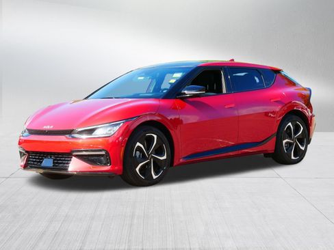 Certified 2024 Kia EV6 GT-Line AWD/4WD image 3