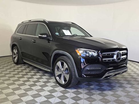 Used 2021 Mercedes-Benz GLS 450 4MATIC image 2