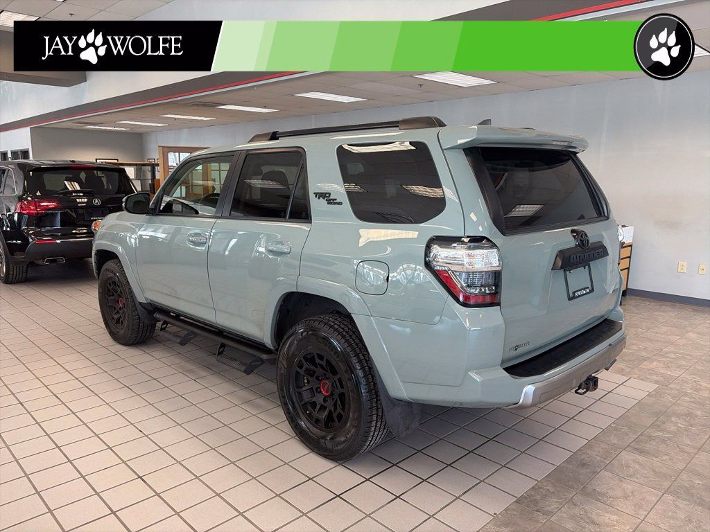 Used 2022 Toyota 4Runner TRD Off-Road Premium w/ TRD Black Wheel Package (TMS) AWD/4WD image 10
