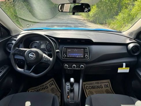 Used 2025 Nissan Kicks Play S FWD image 21