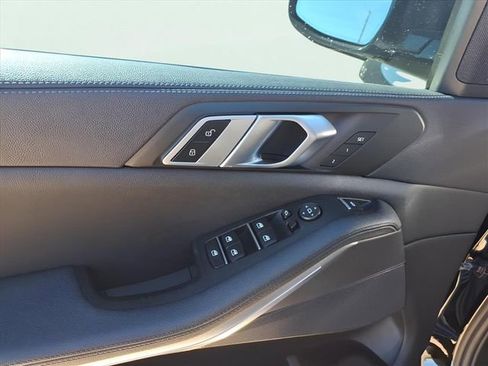 Used 2019 BMW X5 xDrive40i w/ Premium Package 2 image 11