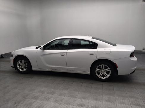 Used 2022 Dodge Charger SXT RWD image 3