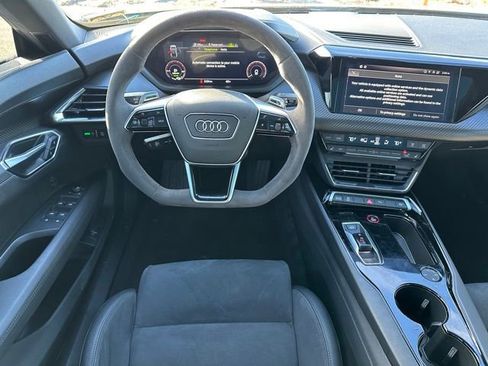 Used 2022 Audi e-tron GT Premium Plus w/ Performance Package AWD/4WD image 15