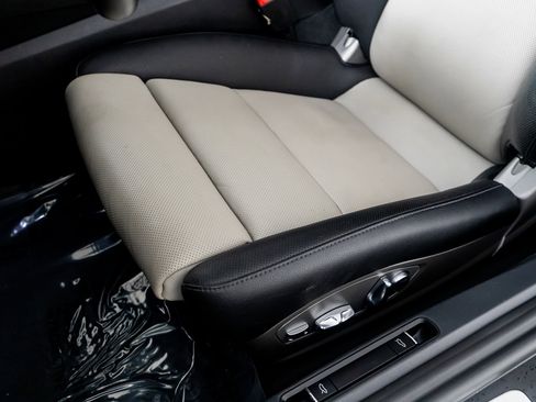 Used 2022 Porsche 718 Boxster S image 29