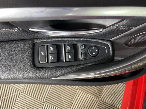 Used 2017 BMW 330i xDrive Sedan image 17