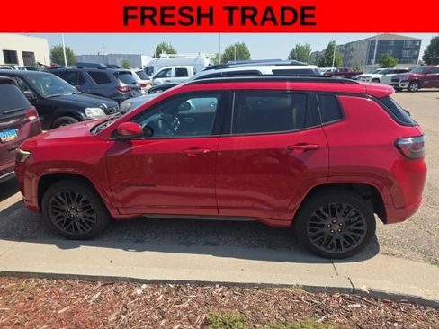 Used 2022 Jeep Compass Limited w/ (RED) Package AWD/4WD image 3