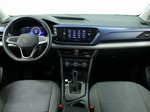 New 2024 Volkswagen Taos SE image 11