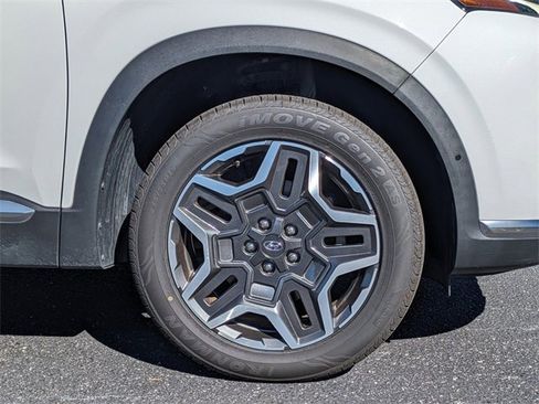 Used 2023 Hyundai Santa Fe Limited image 11