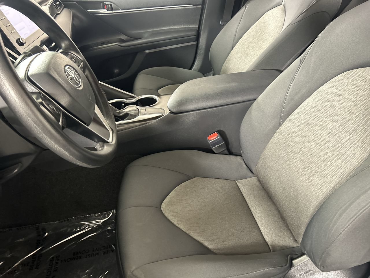 Used 2024 Toyota Camry LE FWD image 21