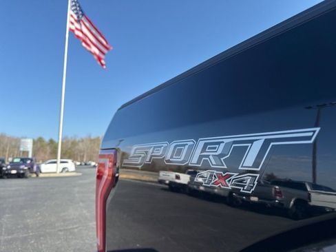 Used 2016 Ford F150 XLT w/ Equipment Group 302A Luxury image 6