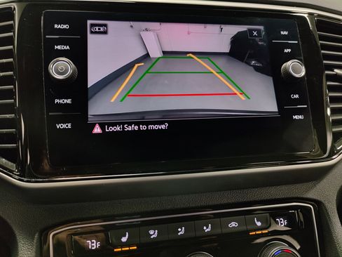 Certified 2023 Volkswagen Atlas Cross Sport SEL image 25