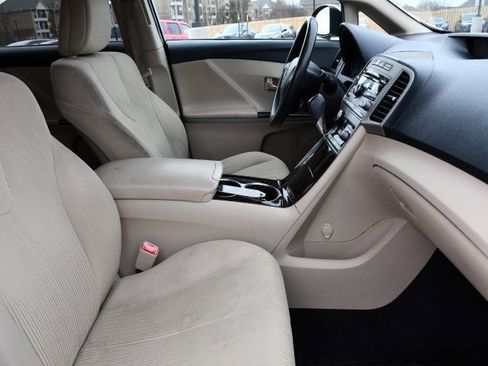 Used 2009 Toyota Venza Base image 22
