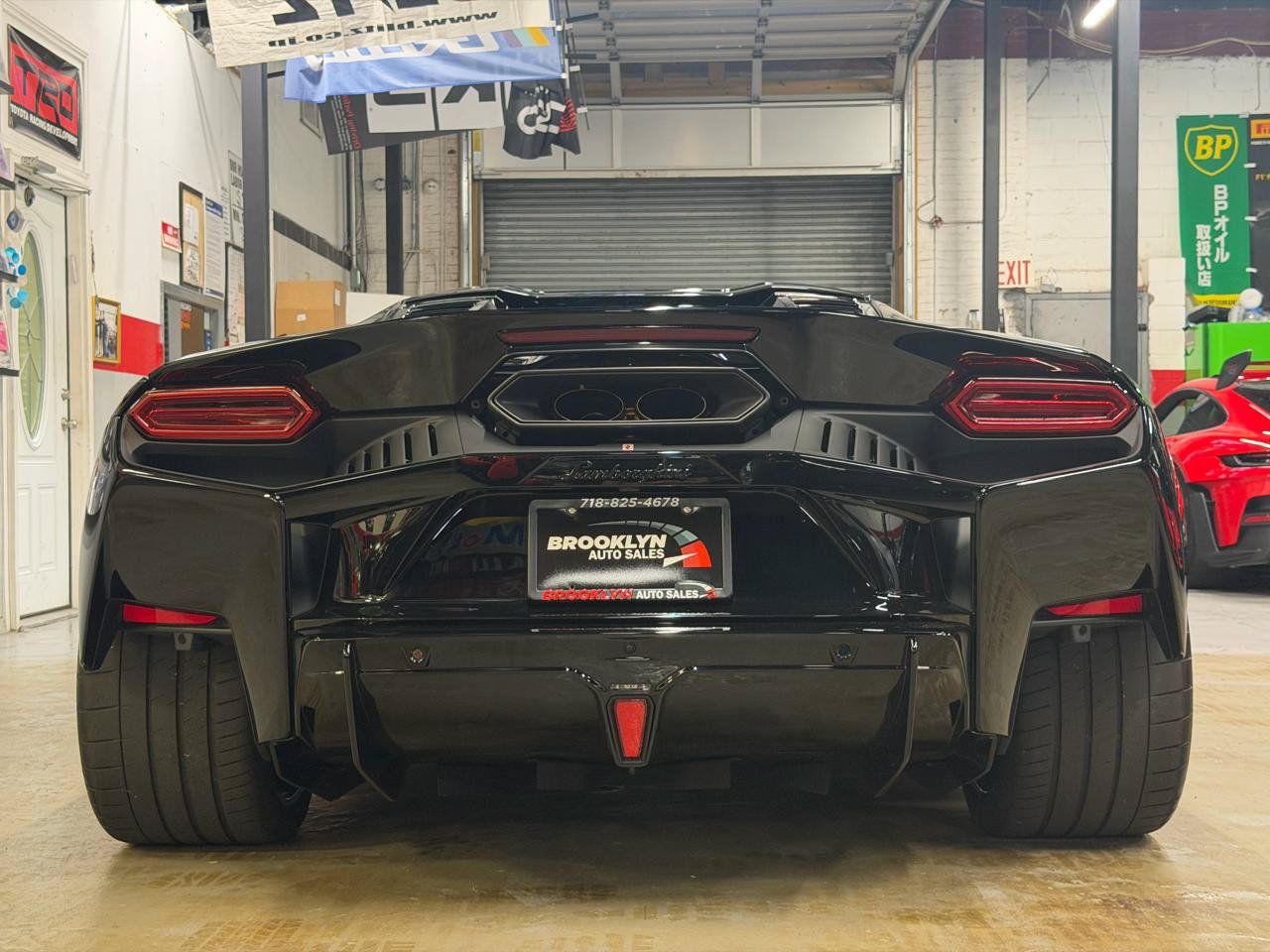 Used 2026 Lamborghini Temerario AWD/4WD image 8