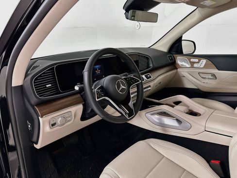 Used 2026 Mercedes-Benz GLE 450e 4MATIC image 10