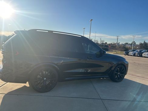 Certified 2023 BMW X7 M60i w/ Executive Package image 10