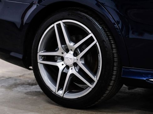 Used 2014 Mercedes-Benz E 350 4MATIC Sedan image 57