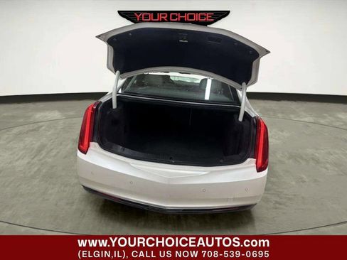 Used 2013 Cadillac XTS FWD image 5