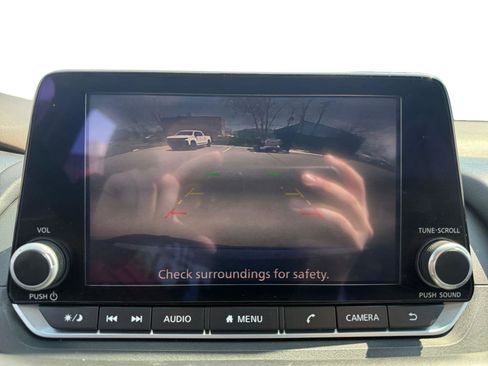 Used 2023 Nissan Rogue SV w/ SV Premium Package image 19