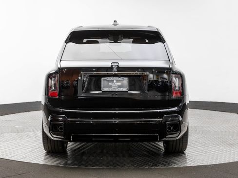 New 2026 Rolls-Royce Cullinan Black Badge image 5
