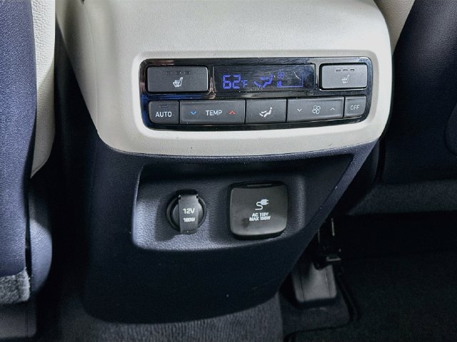Used 2022 Hyundai Palisade SEL w/ Premium Package FWD image 13